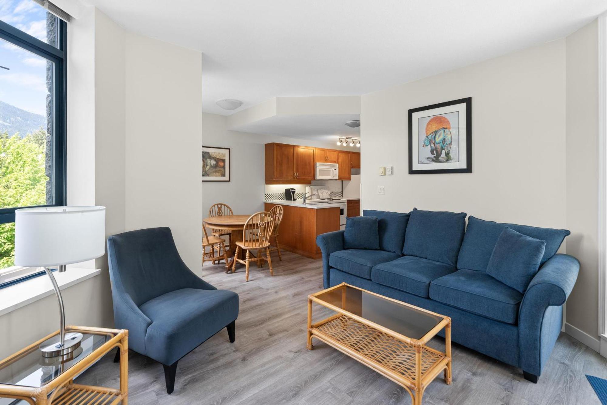 Alpenglow Lodge Bear Wonder One Bedroom By Mva Уислър Екстериор снимка